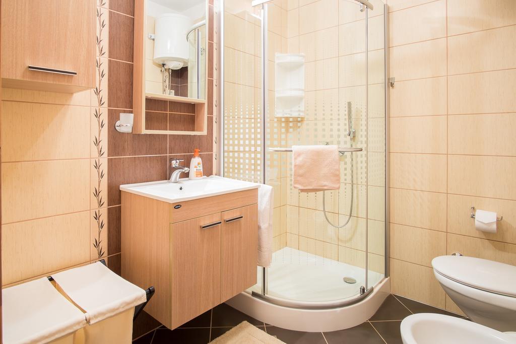 The Golden Island Apartments Крк Номер фото