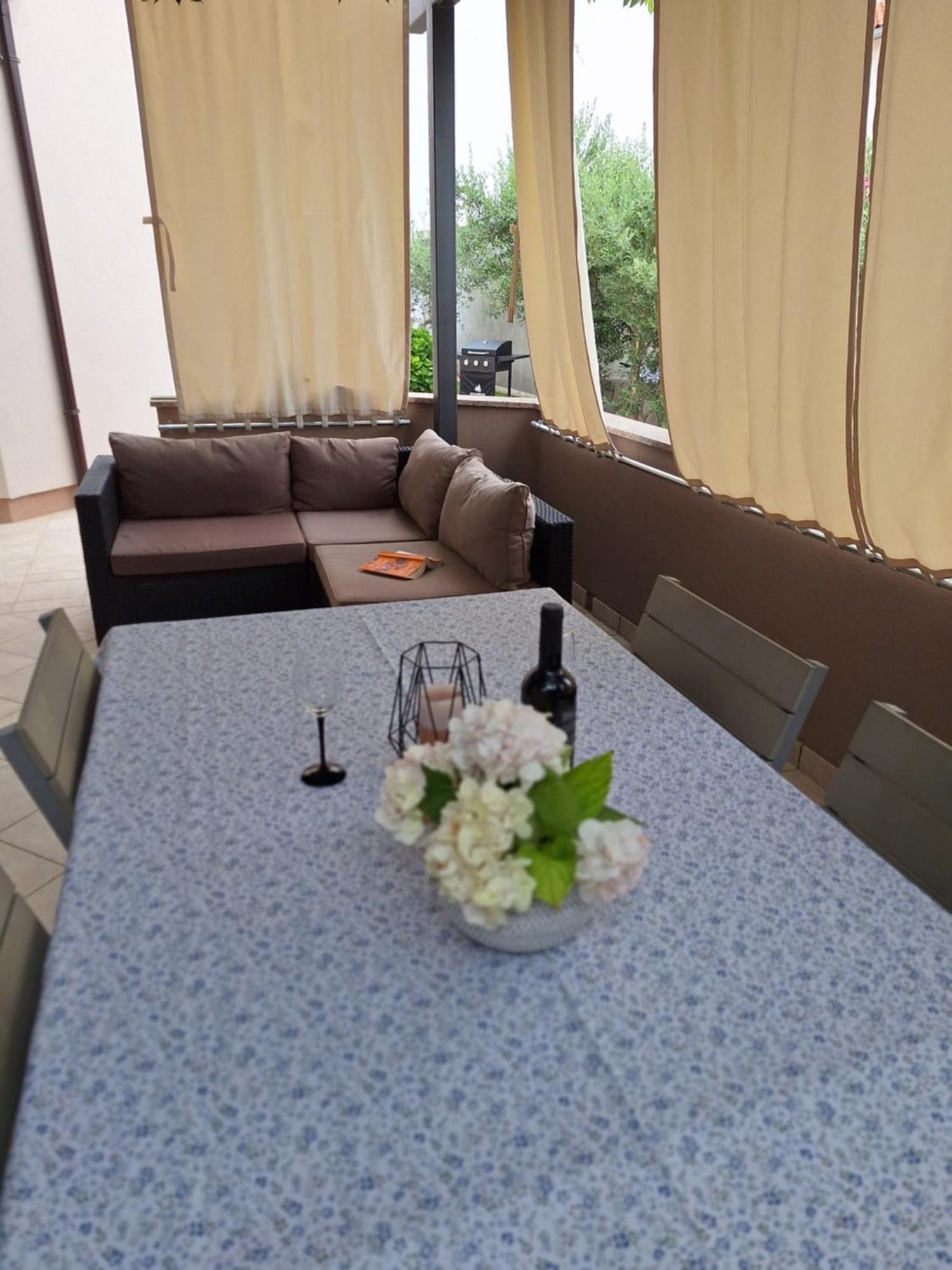The Golden Island Apartments Крк Экстерьер фото